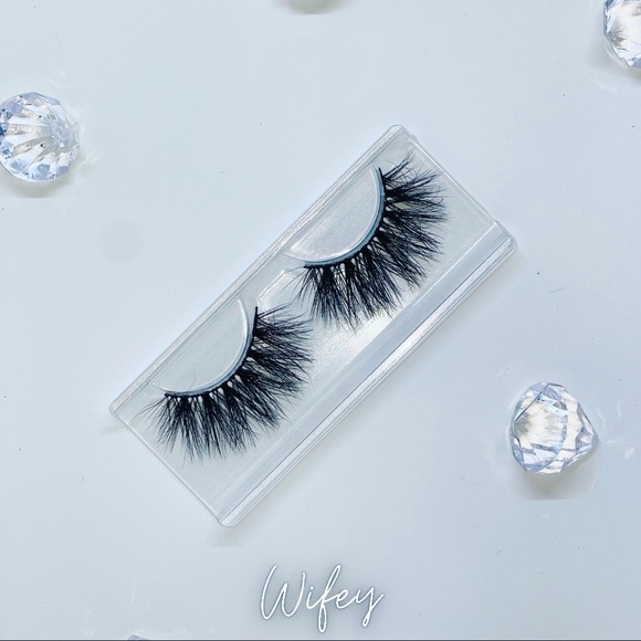 Fluffy Mink lashes - Picture 5 of 5